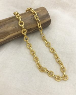 chaine maille, chaîne maille allongée, chaîne maille large, chaine maille longue, Chloé, collier ras de cou, maille allongée, maille longue