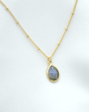 coliier elsa pierre sertie labradorite plaqueor pepite bijoux