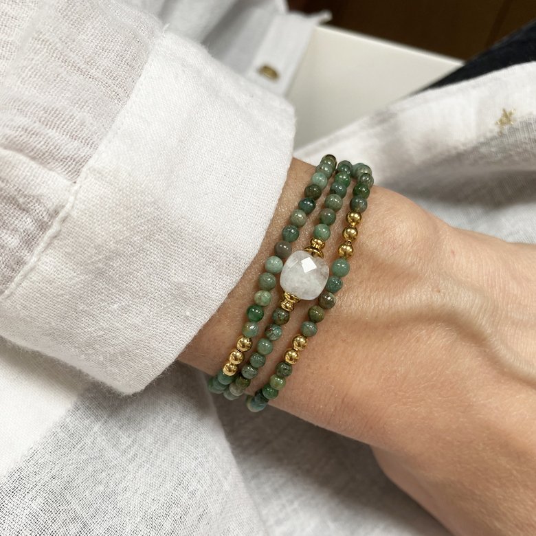 bracelet 3 tours, bracelet en perles, bracelet jaspe africain, bracelet perles fines, bracelet petites perles, jaspe africain, leticia, pierre de lune, Jade, blood jade