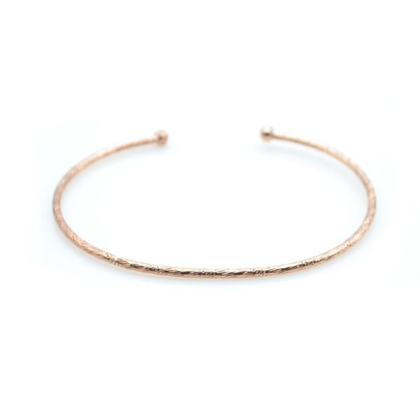 jonc ciselé, jonc ciselé en or rose, jonc en or rose, créateur de bijoux fantaisie paris, bijoux fantaisie, jonc or rose