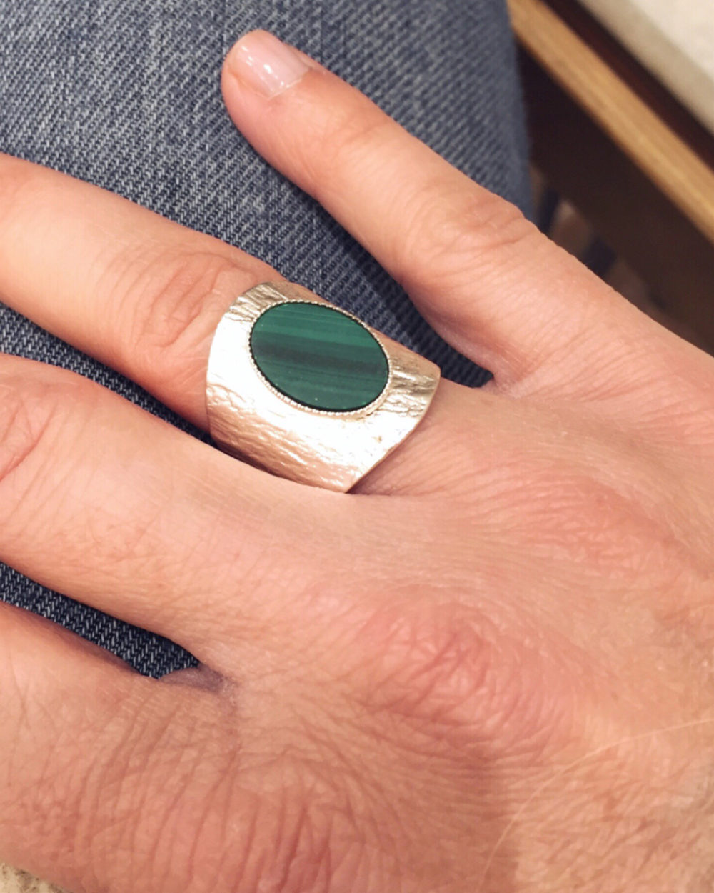 bague lea malachite pépite bijoux argent photo portée argent
