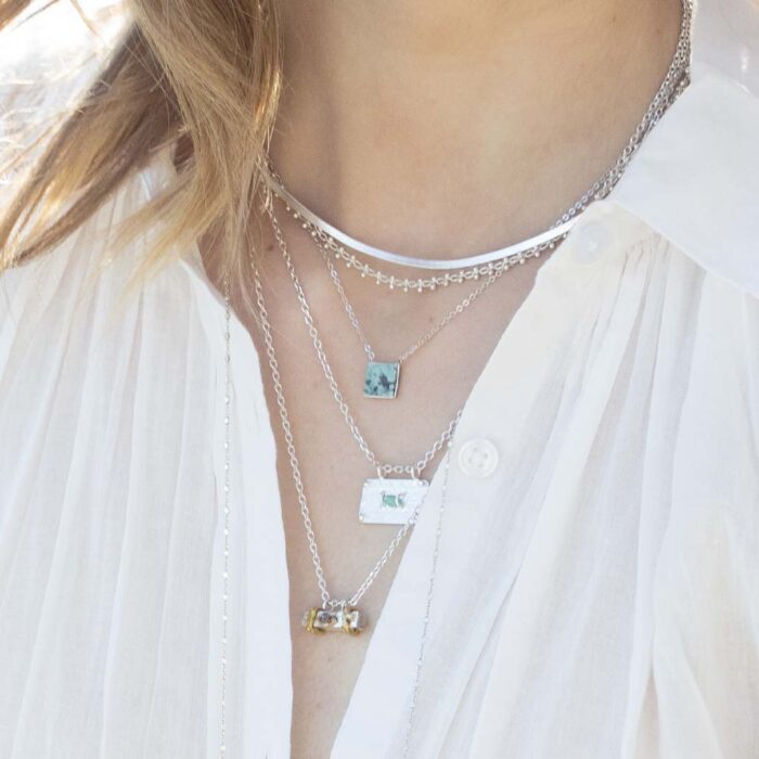 Collier carré
