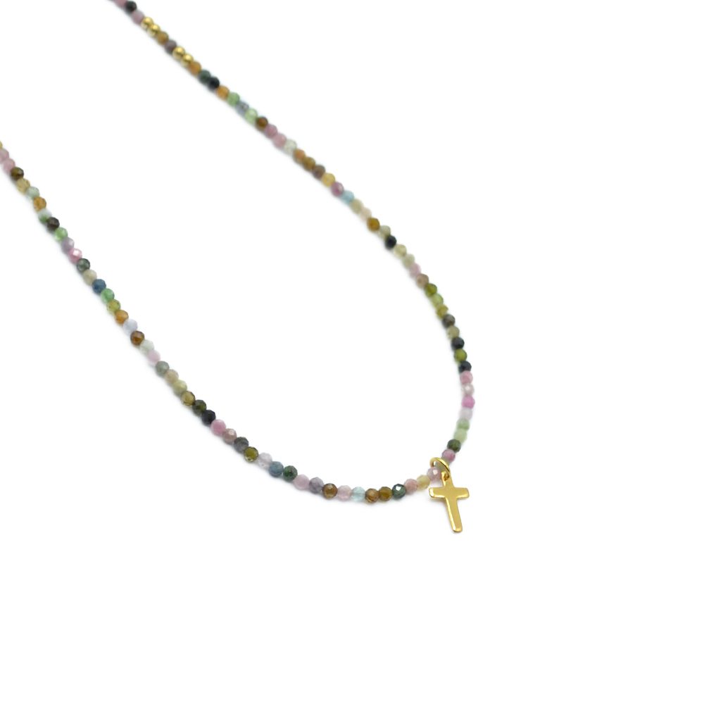 collier perles tourmaline croix