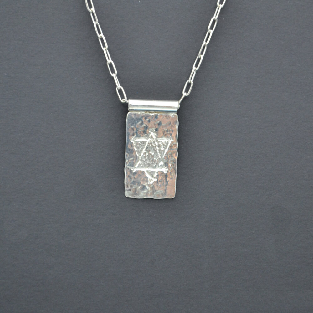 Collier plaque gravée étoile – Image 2