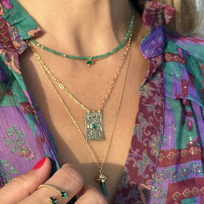 Collier perlé pendentif oeil