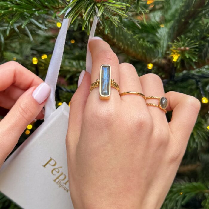 Bague rectangle empierré