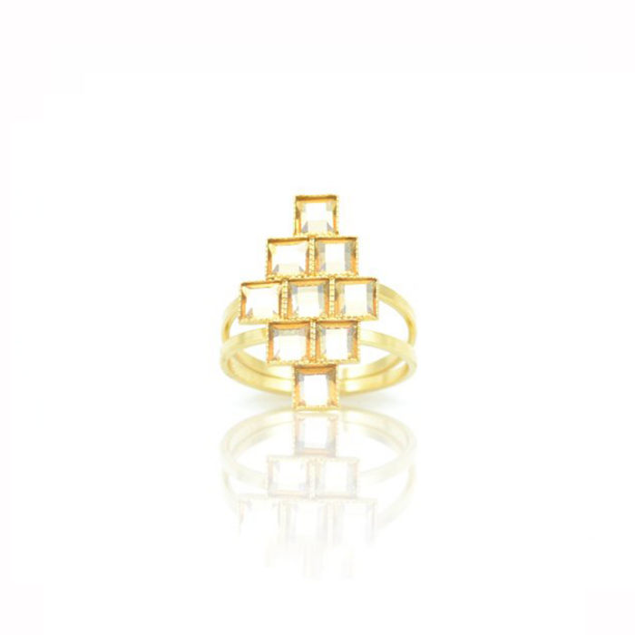 Bague losange ornées de cristaux carrés