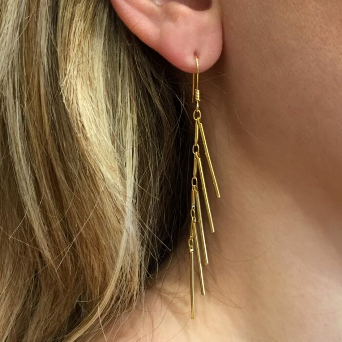 Boucles d’oreilles pendantes à tiges