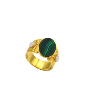 Bague cabochon martelée